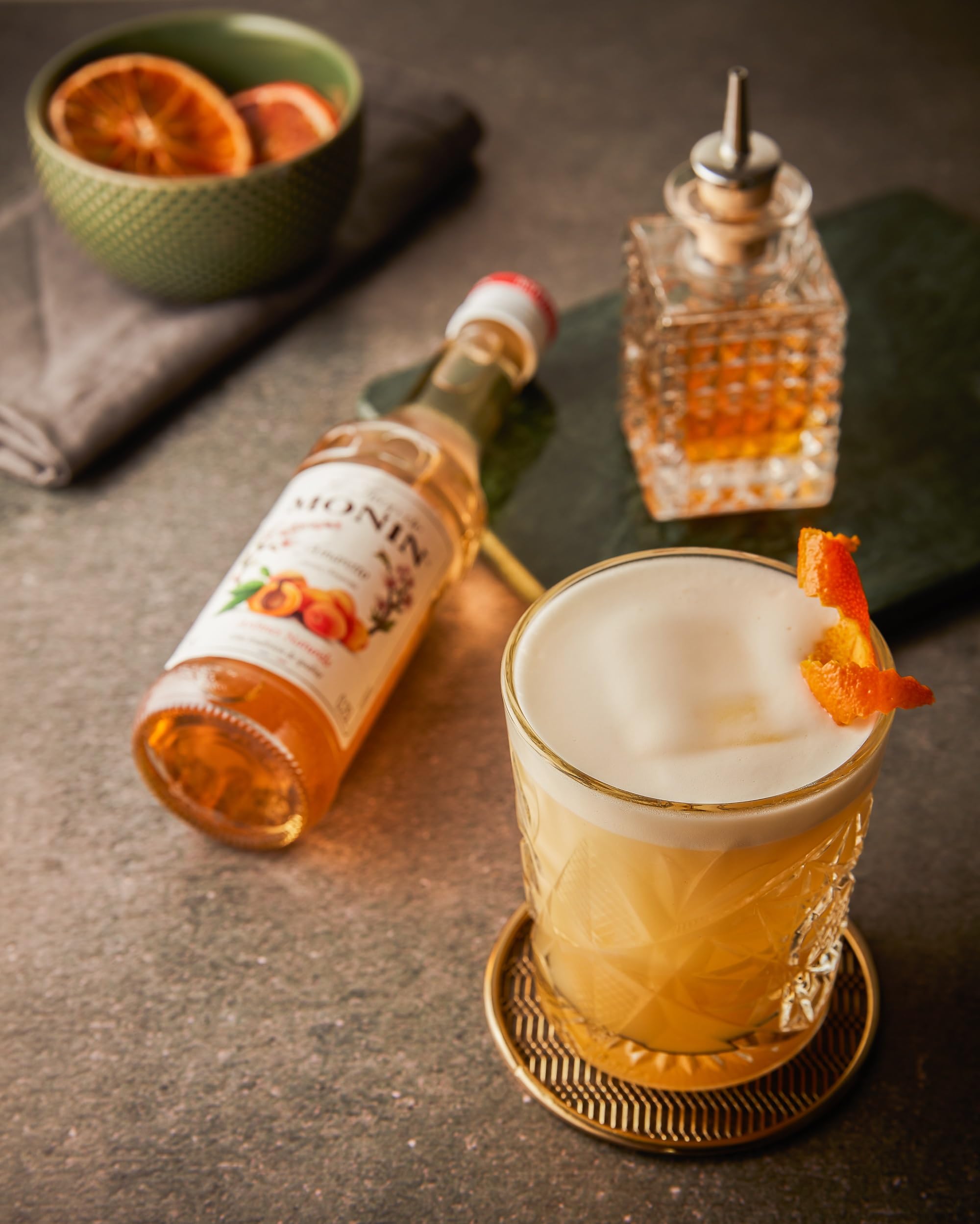 Monin Premium Amaretto Syrup - 1L | Vegan, Natural Flavours, Alcohol-Free 6