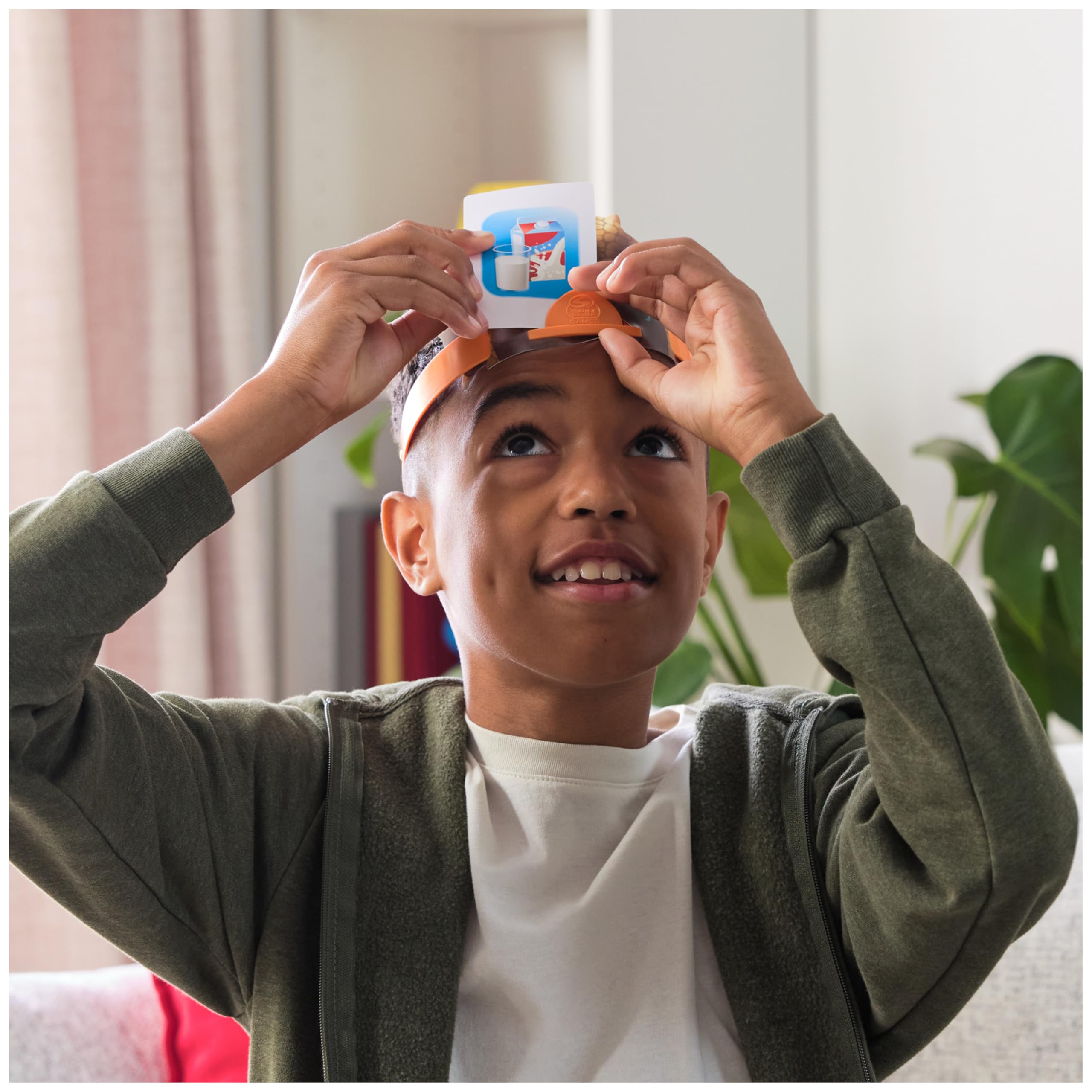 Spin Master Hedbanz 2nd Edition Picture Guessing Board Game 6