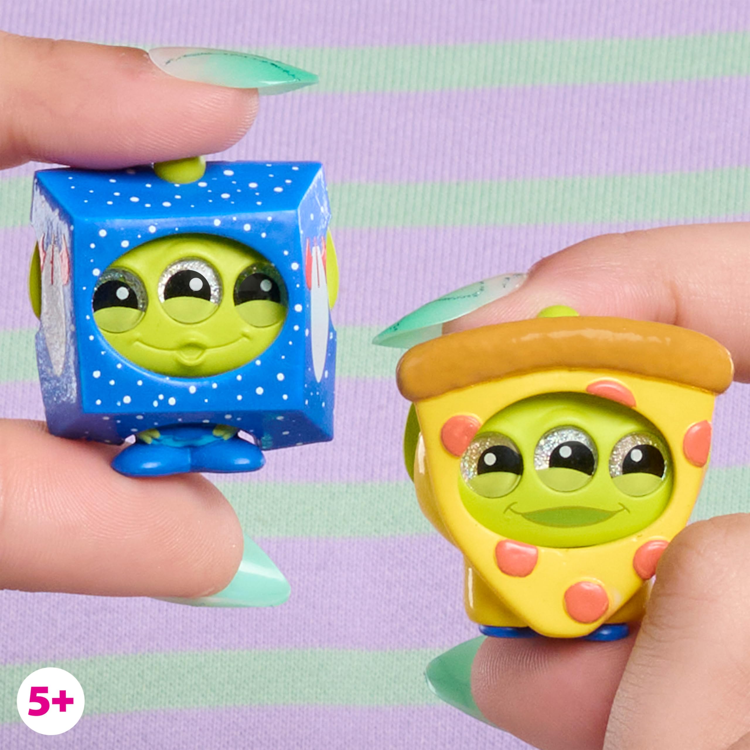 Just Play Disney Doorables Costume Cuties - Stitch, Tigger, Pooh & Alien Collectible Figures (50018) 5