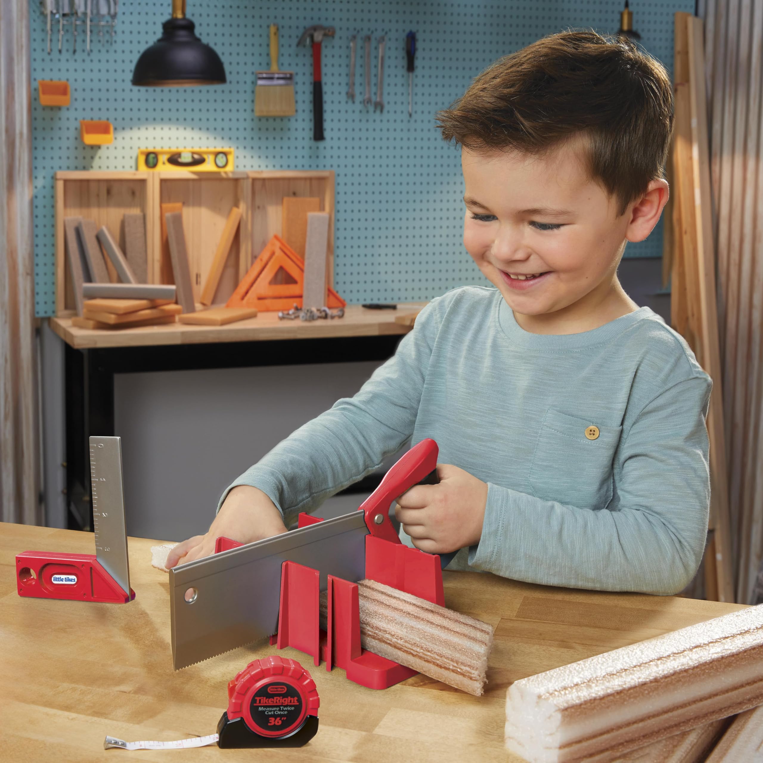 Little Tikes Creative Construction Measure & Cut Set - Pretend Play Building Kit with 5 Realistic Tools and Foam Wood 6