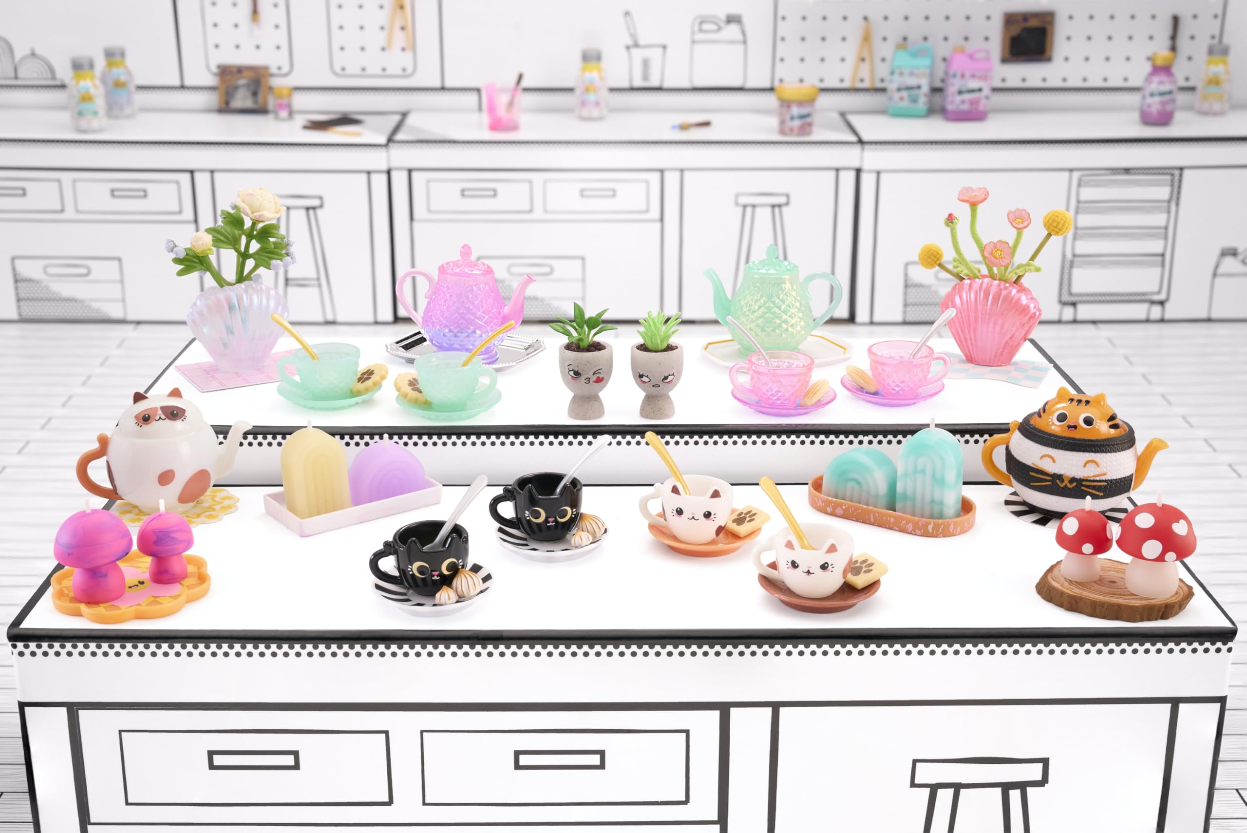 MGA's Miniverse Make It Mini Lifestyle Series 2 - DIY Mini Collectibles Craft Kit 6