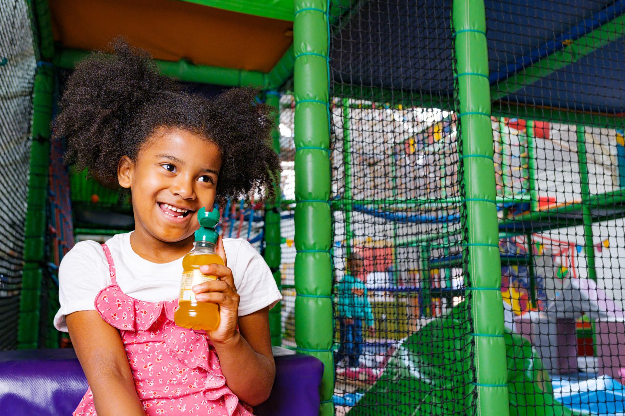 Fruit Shoot Summer Fruits - No Added Sugar, Vitamin-Infused Fruit Juice Drink (200 ml, Pack of 8) 6