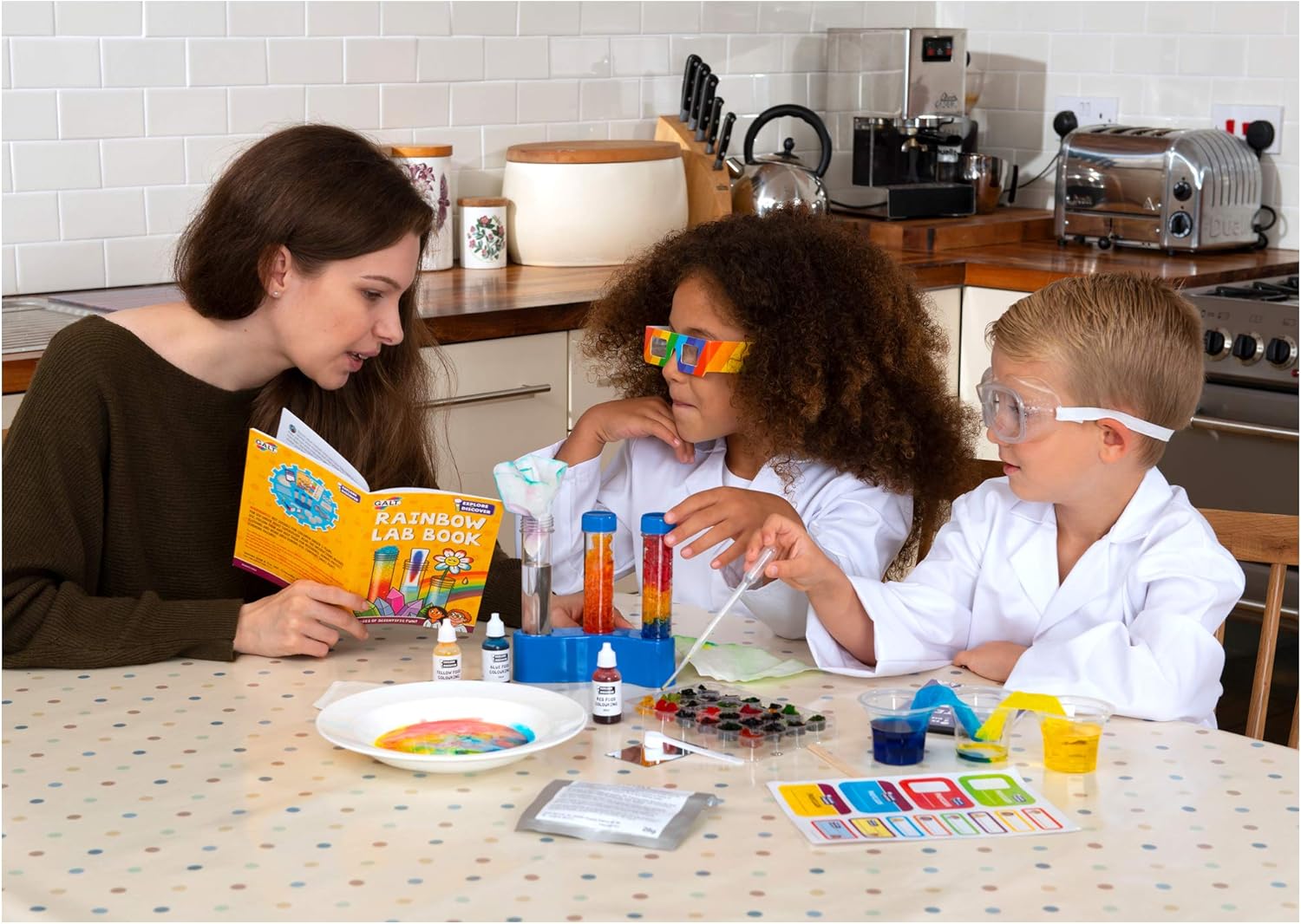 Galt Toys Rainbow Lab Science Kit – MINT-Experimente für Kinder im Alter von 5–10 Jahren 13