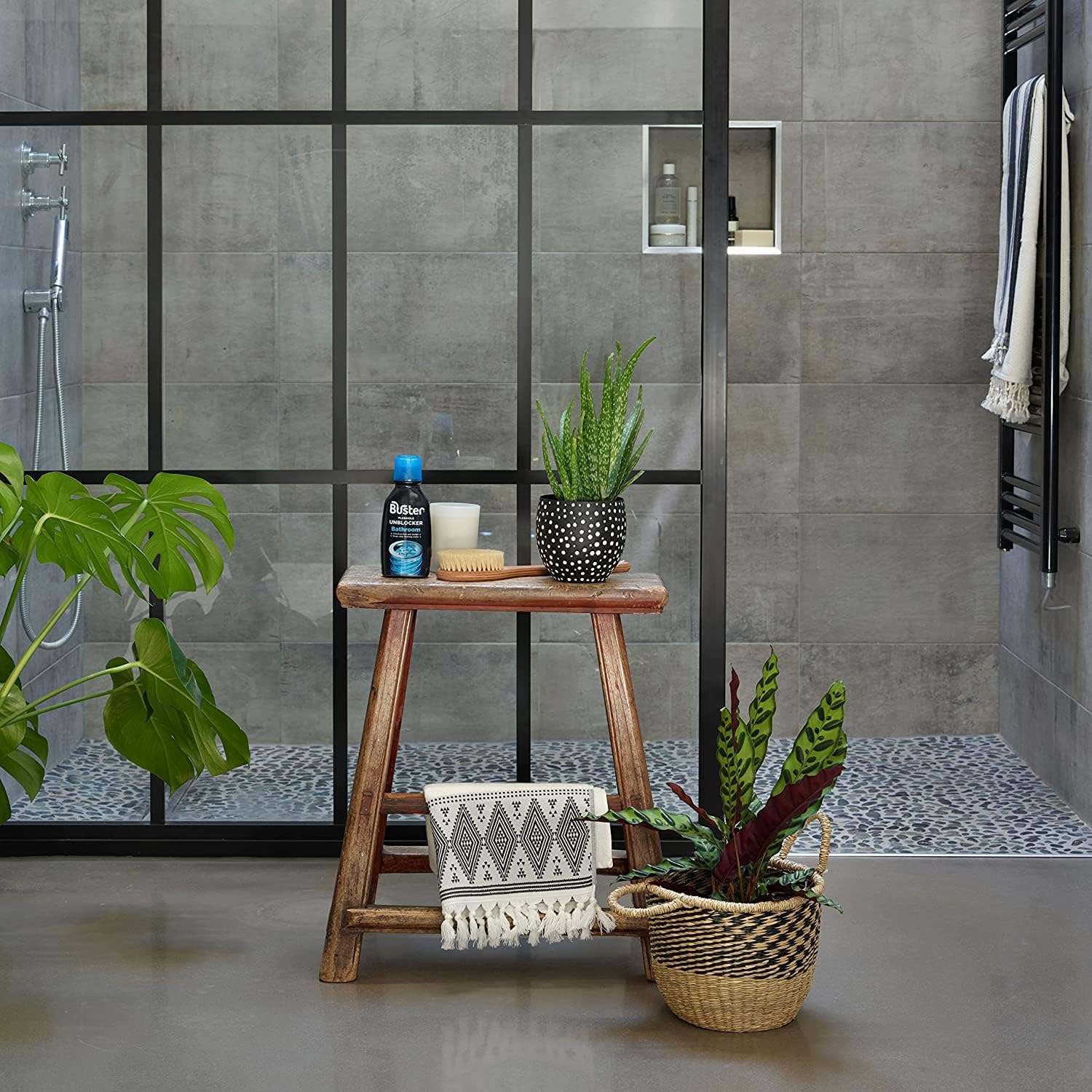 Buster Badezimmer-Abflussreiniger – Abflussreiniger für Duschen, Badewannen und Waschbecken (6er-Packung mit 300 ml) 8