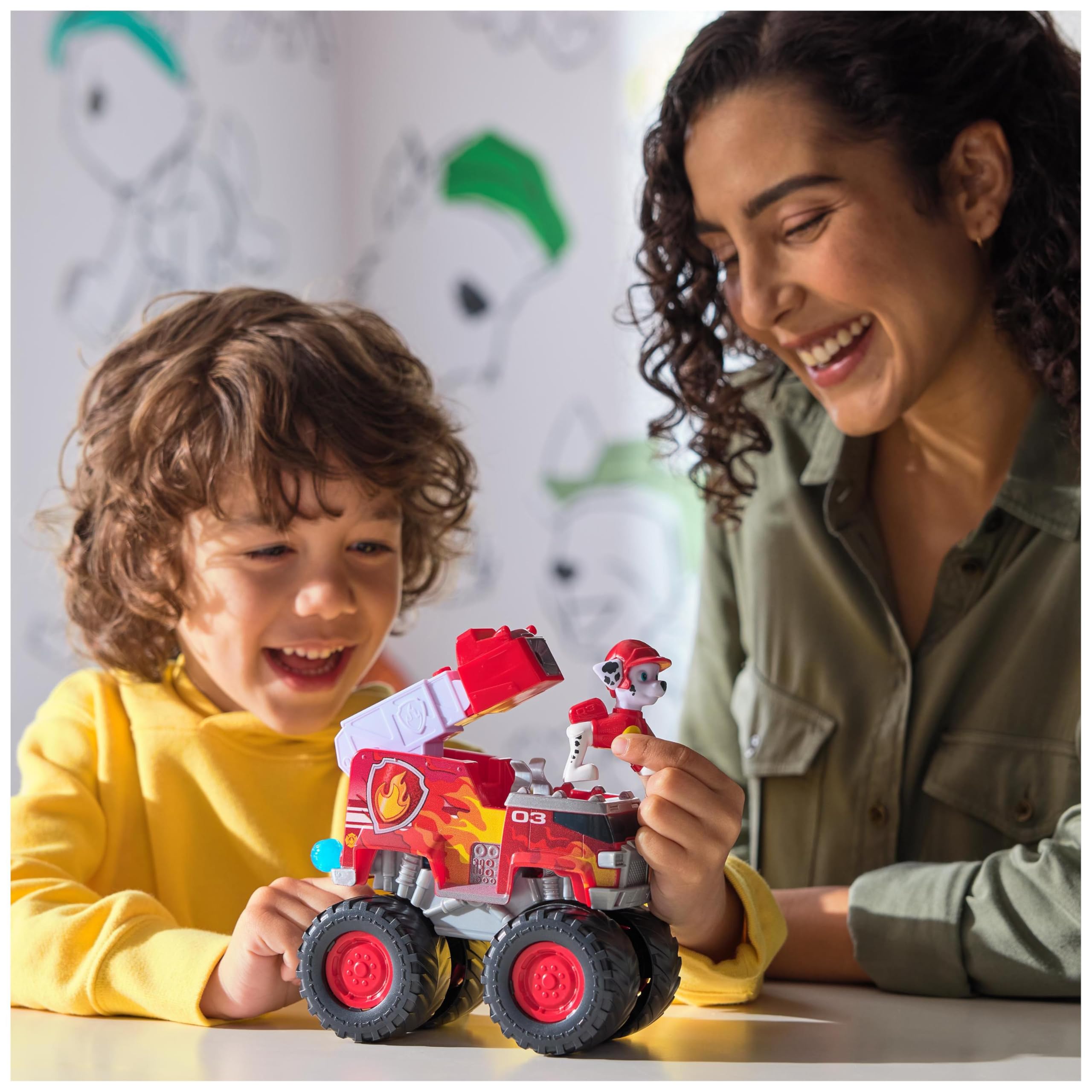 Paw Patrol: Rescue Wheels Marshall’s Fire Engine with Projectile Launcher - Vehicle & Action Figure 7