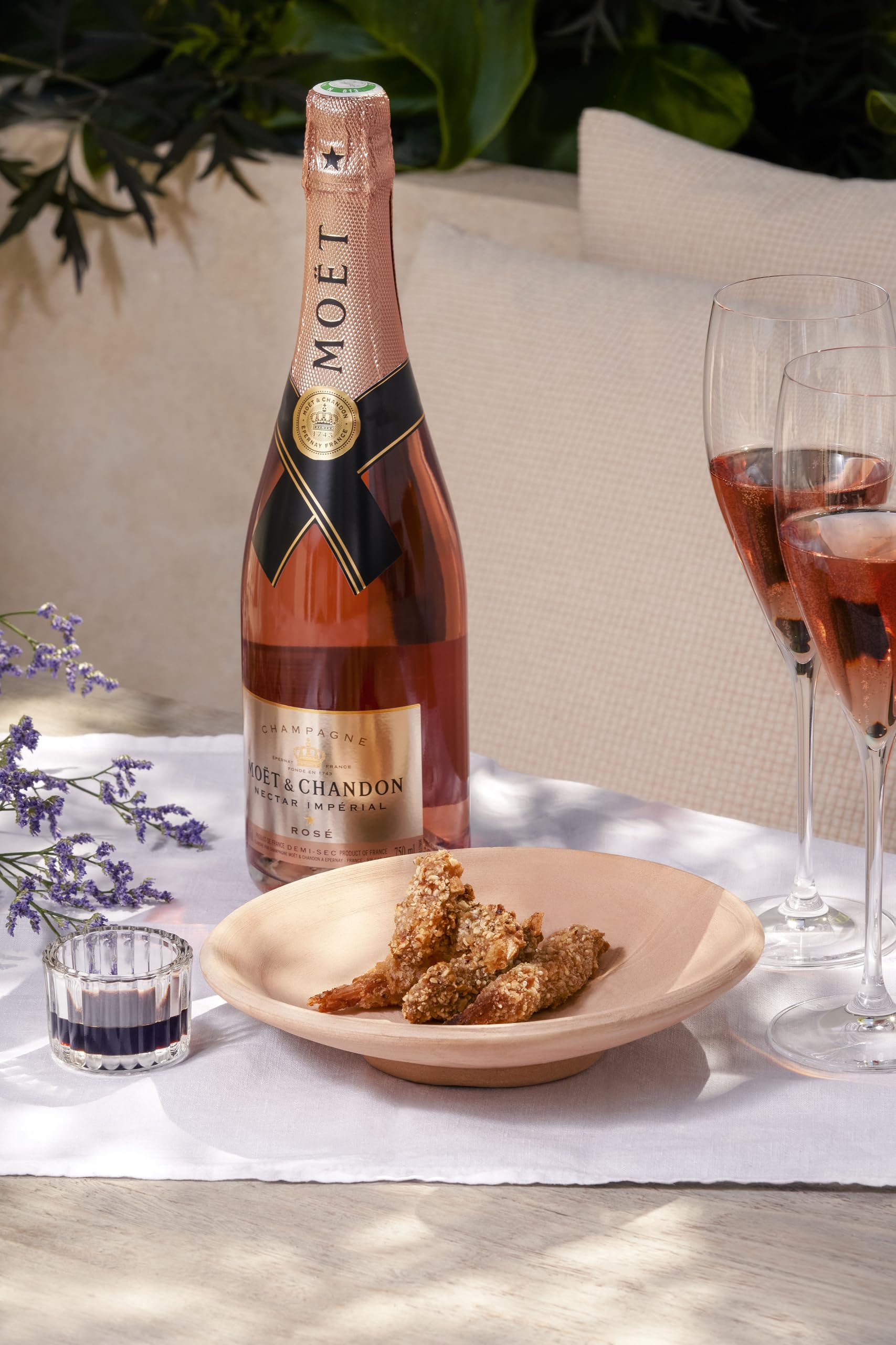 Moët & Chandon Nectar Impérial Rosé Champagne Non-Vintage, 75 cl 7