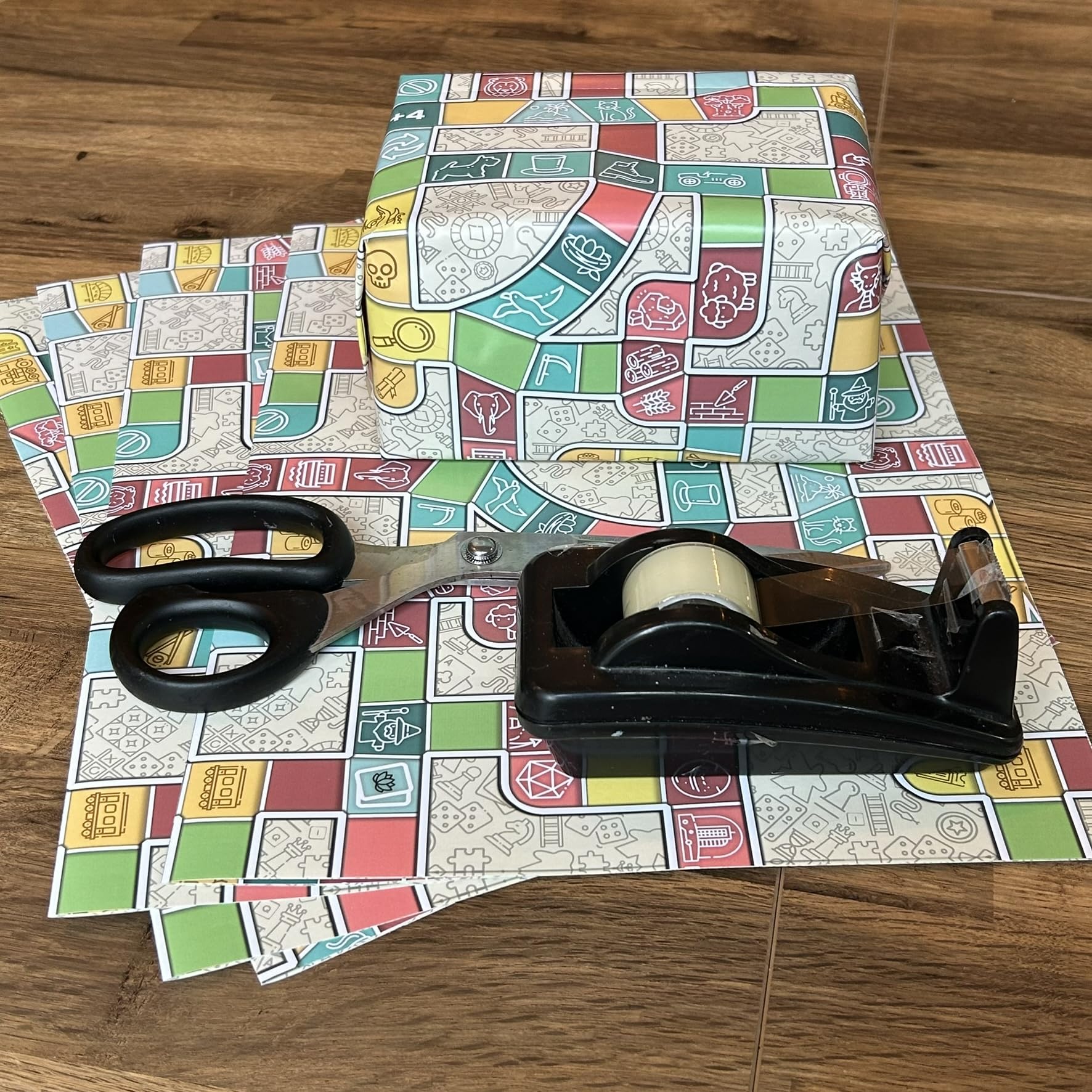 Loke Battle Mats Spot the Game Gift Wrap – Board Game-Themed Wrapping Paper (27" x 19")