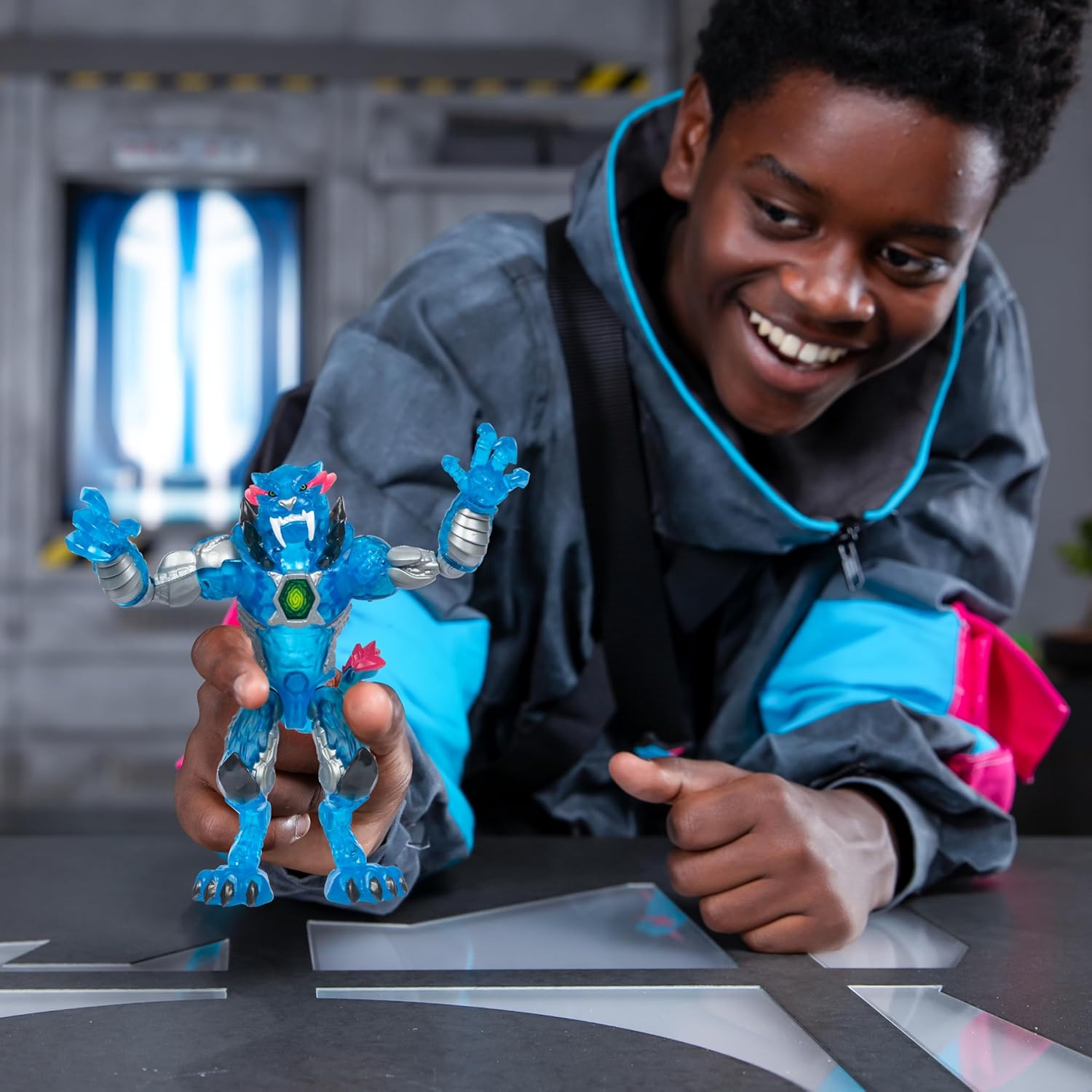 MrBeast Lab Mutators - Stealth Panther Action Figure (5.5") - Ages 5+ 7