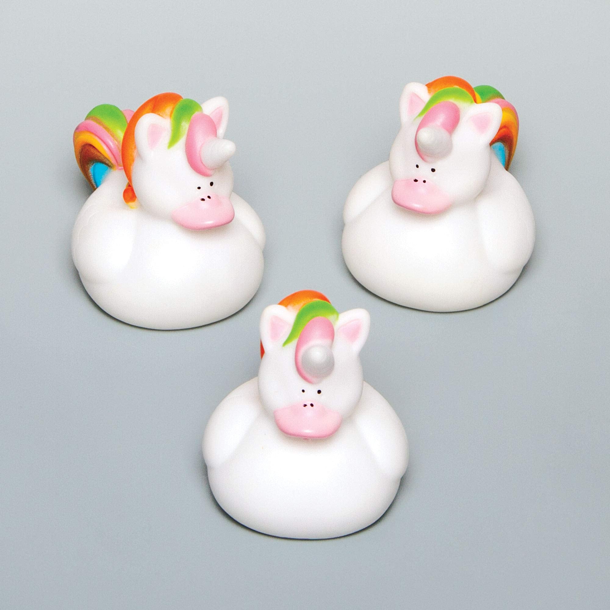 Baker Ross Rainbow Unicorn Rubber Ducks - Bath Toys for Kids, Party Bag Fillers (Pack of 8) 7