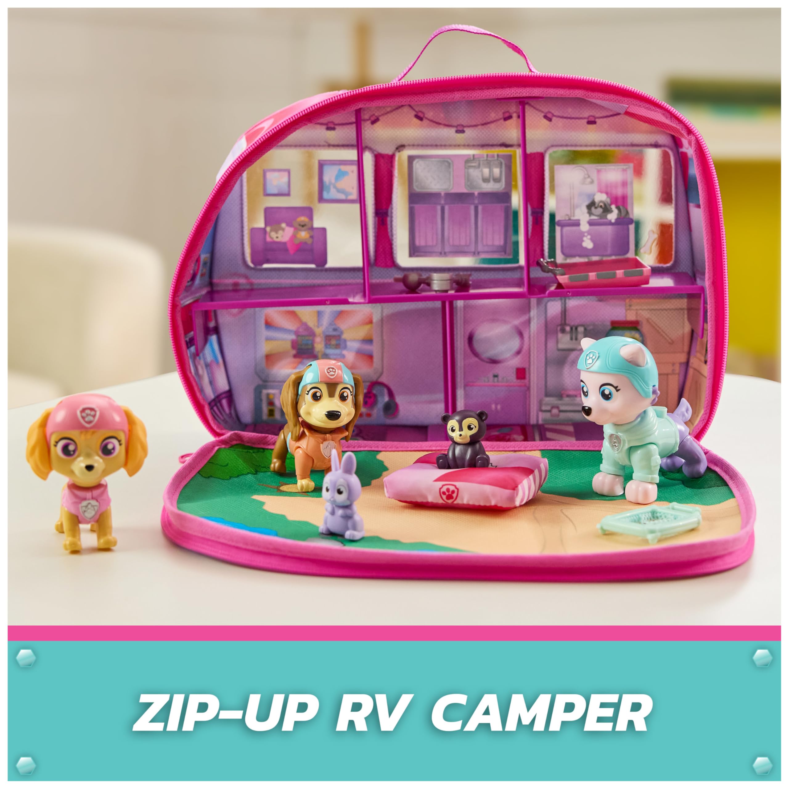 PAW Patrol Skye's World Pupcation Rescue Set - Playset with Skye, Everest, Liberty & Animal Figures 9