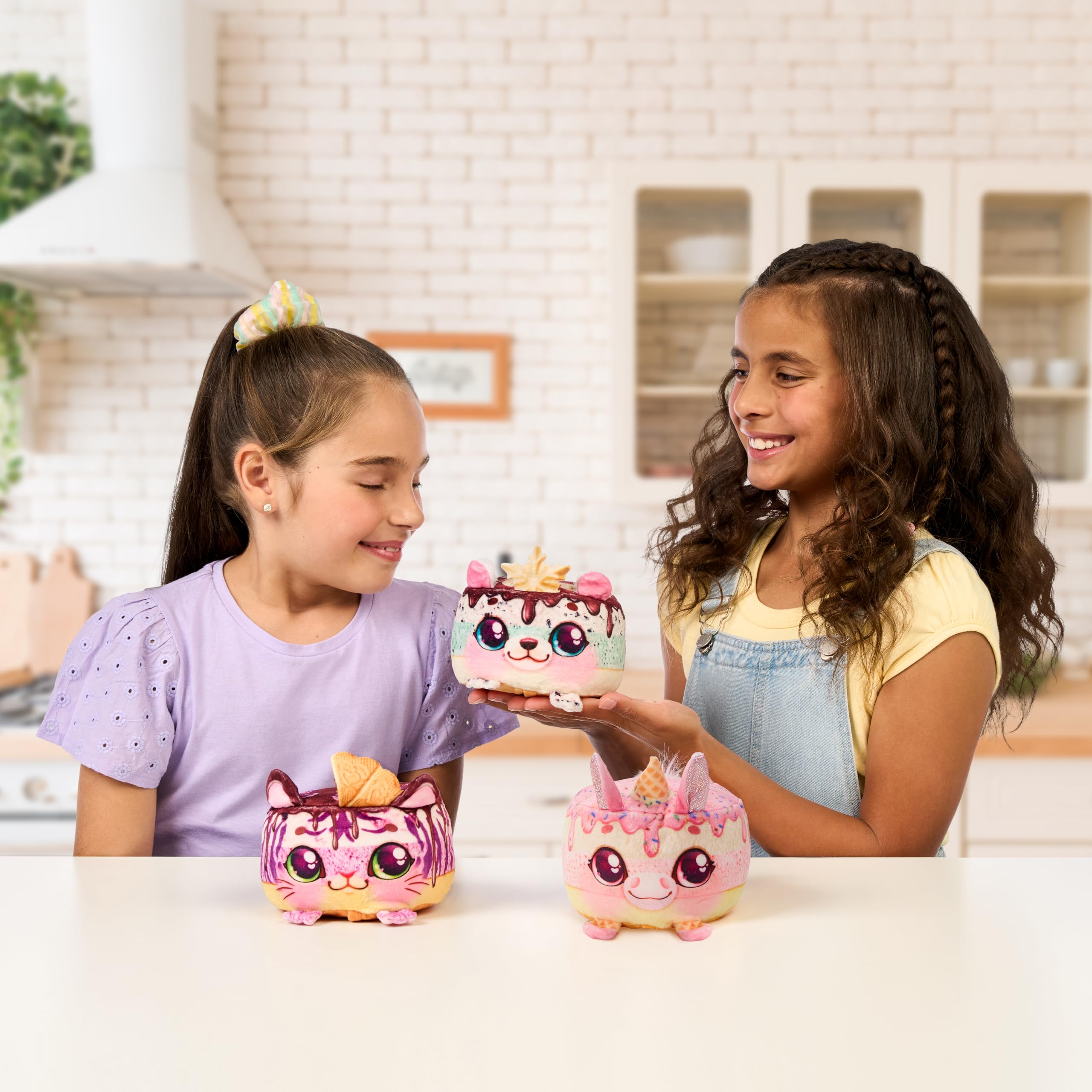 Cookeez Makery Freezy Cakez - Mix & Decorate Interactive Plush Playset for Kids 5-12 8