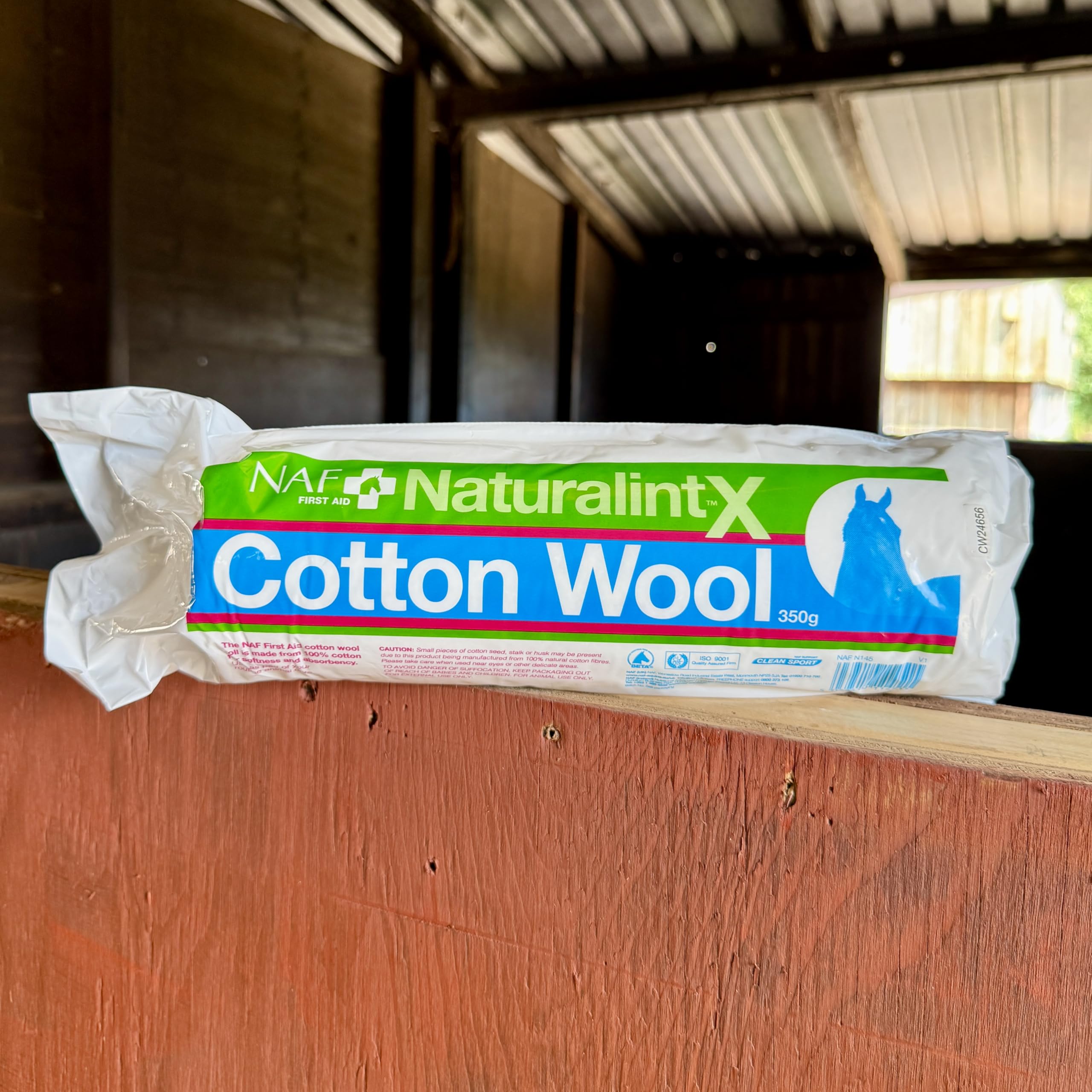 NAF NaturalintX Cotton Wool - Veterinary Grade Absorbent Roll for Equine First Aid | 350g 3