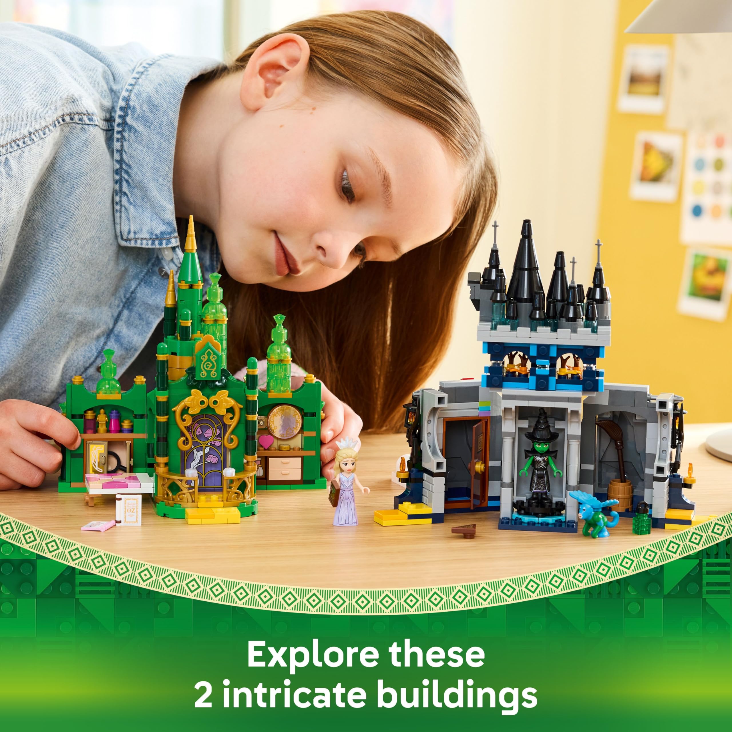 LEGO Wicked Emerald City & Kiamo Ko Castle Playset - 860-Piece Building Set for Kids 9+ 12
