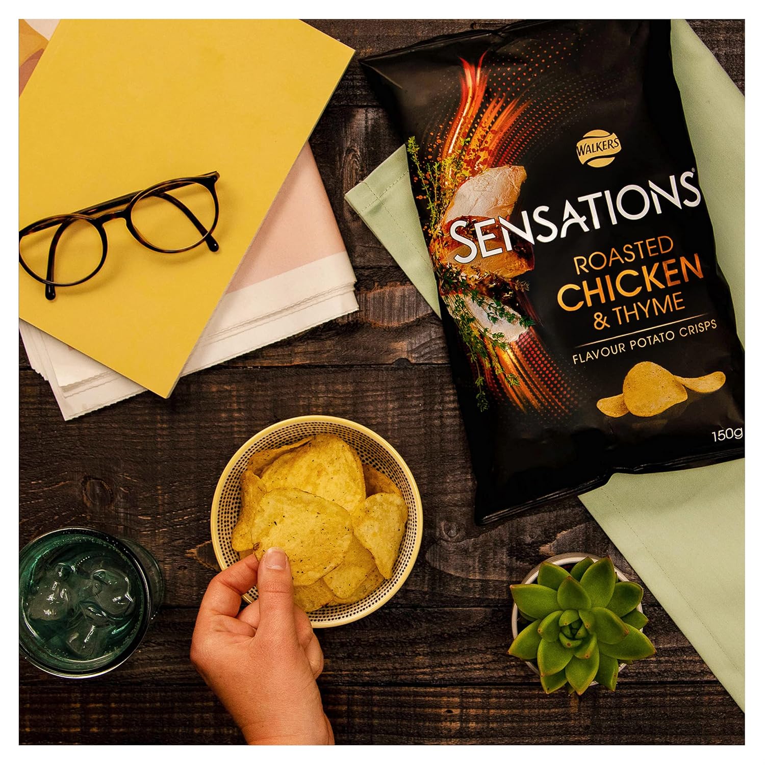 Sensations Roast Chicken & Thyme Thick Cut Premium Potato Crisps, Sharing Bag 150g 7