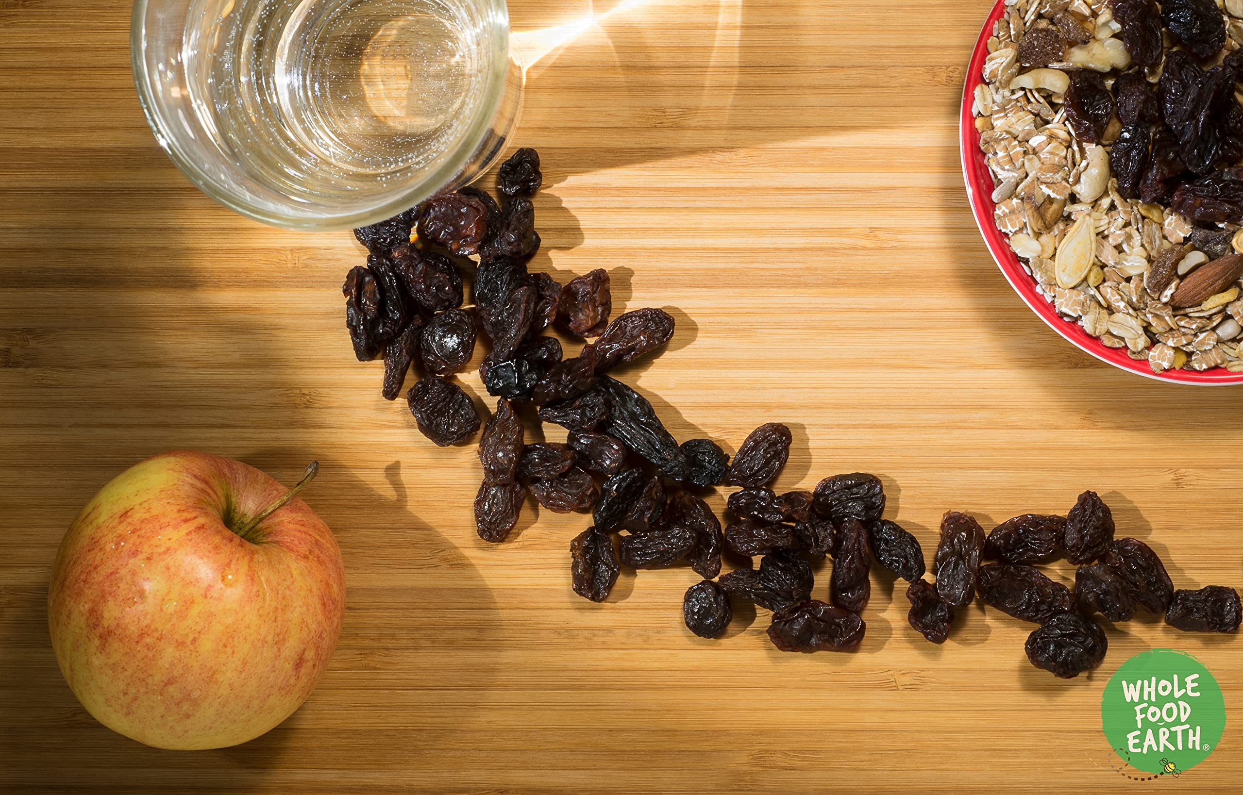 Wholefood Earth Jumbo Black Raisins 1 kg - GMO Free, High Fibre Dried Fruit 5