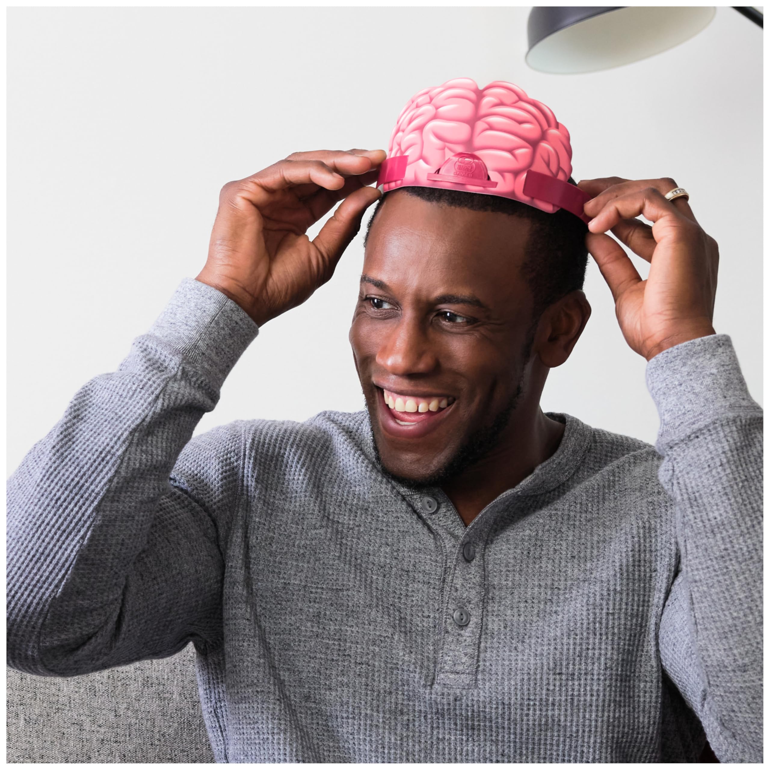 Spin Master Hedbanz 2nd Edition Picture Guessing Board Game 5