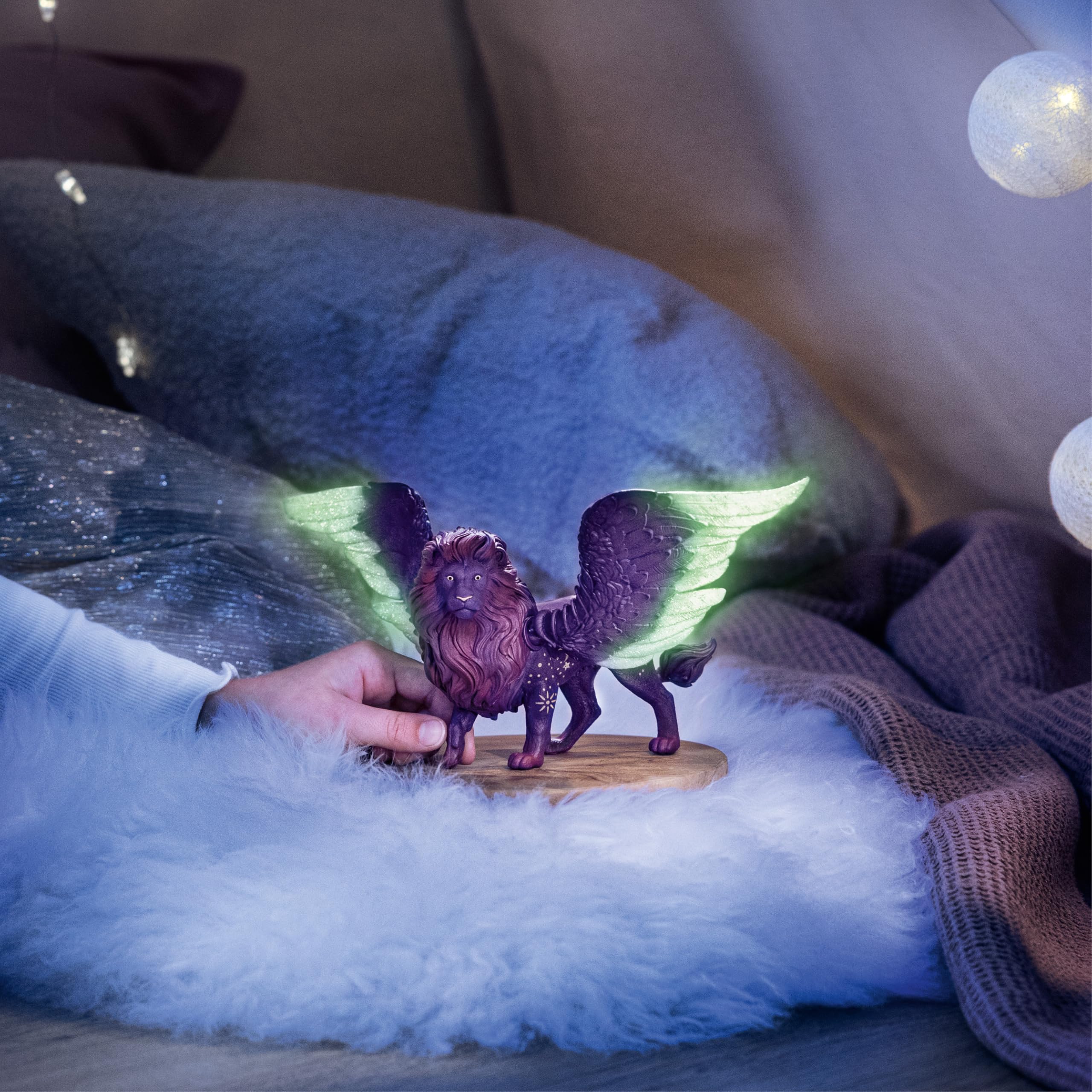 Schleich Bayala Moon Lion Toy - Glow in the Dark Fantasy Figure