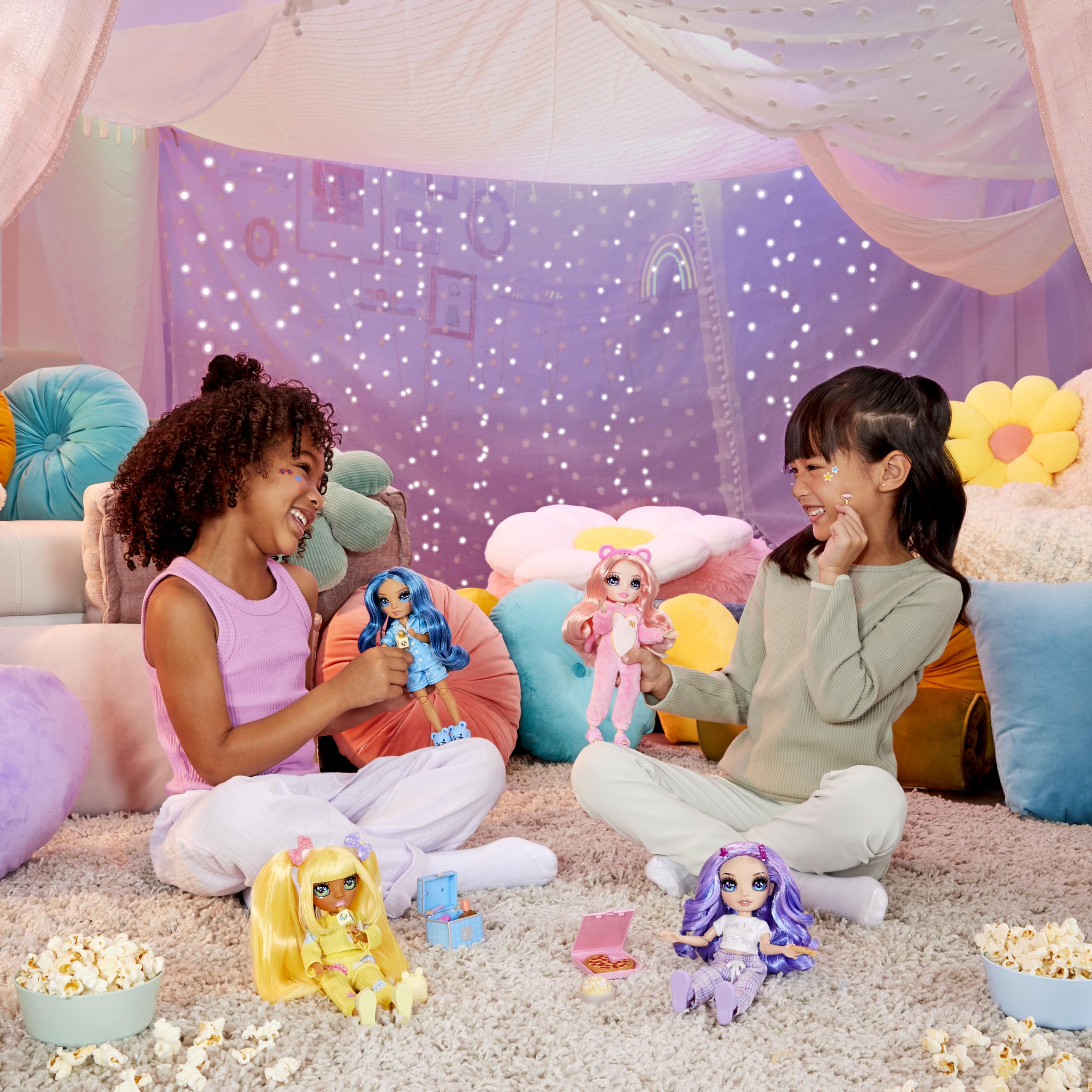 Rainbow High Junior High PJ Party - Violet (Purple) - 22 cm Posable Doll with Pyjamas, Slippers & Accessories - Ages 4-12 7