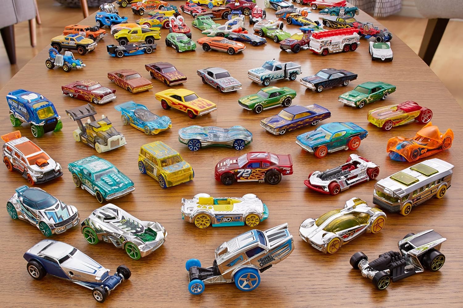 Hot Wheels 5er-Auto-Geschenkpaket – Druckgussfahrzeuge im Maßstab 1:64 für Kinder ab 3 Jahren 13