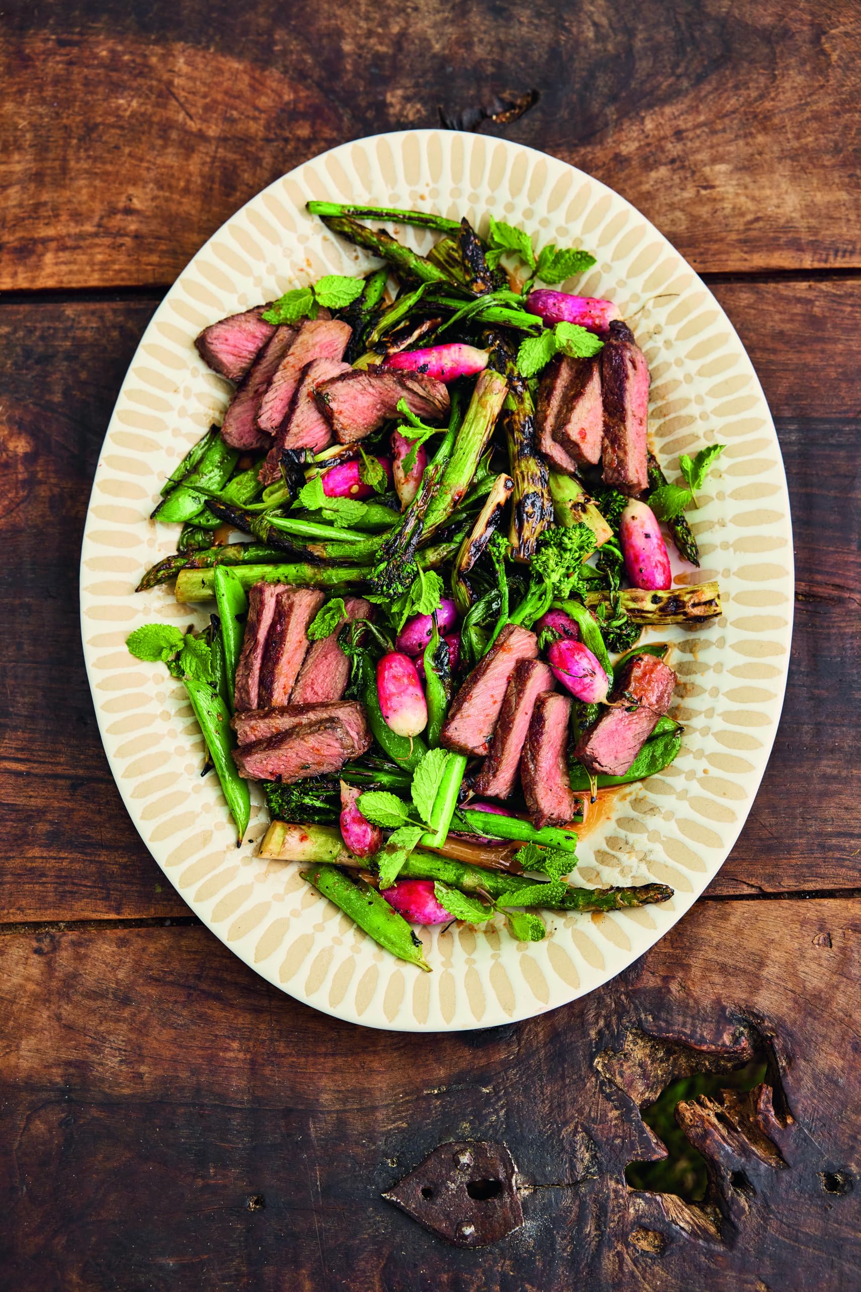 Jamie Oliver - BBQ: Easy Grilling, Big Flavour | Hardcover Cookbook 2