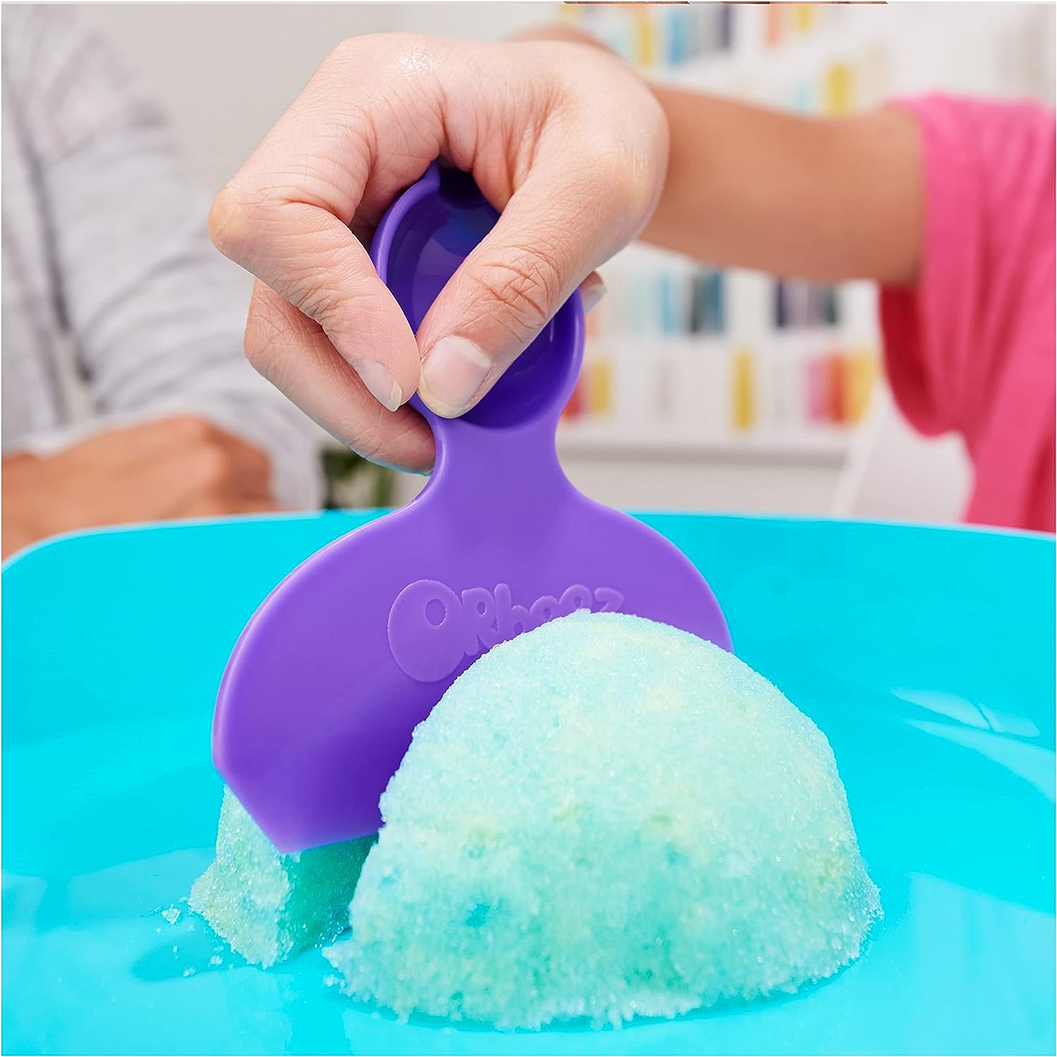 Orbeez Sensation Station – Spielset mit 2000 im Dunkeln leuchtenden und farbigen Wasserperlen 12