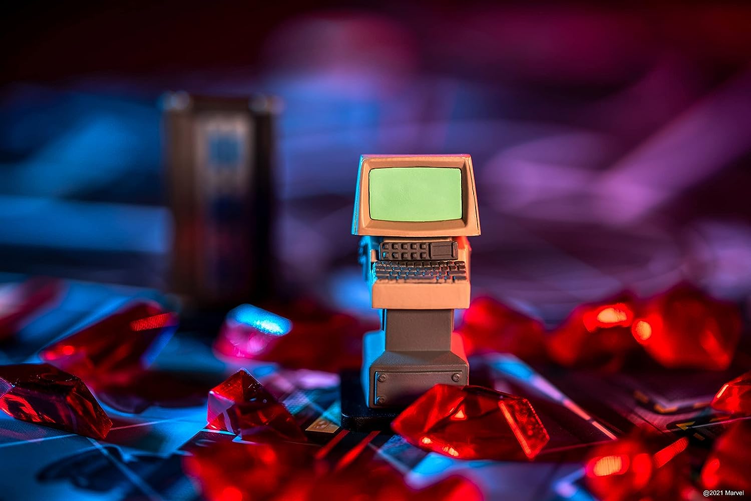 Funko Games Funkoverse Marvel 100 4Pack - Thanos - Captain America, Black Widow, Iron Man And Black Panther - 3'' (7.6 Cm) POP! - Light Strategy Board Game 3