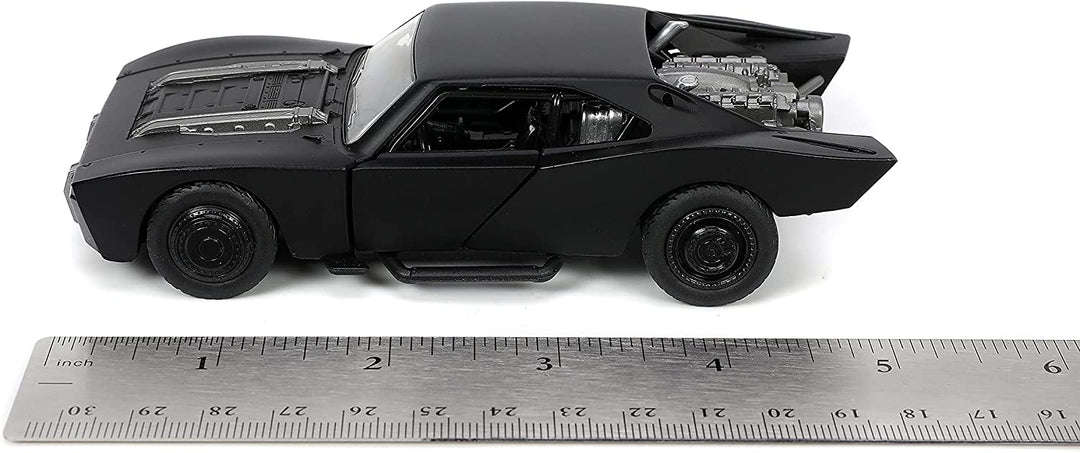 Jada 253213008 THE Batman Batmobile with Figure 1:32 in CDU, Black/White