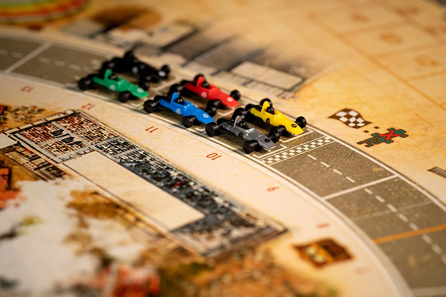 Days of Wonder Heat: Pedal to the Metal Board Game 3