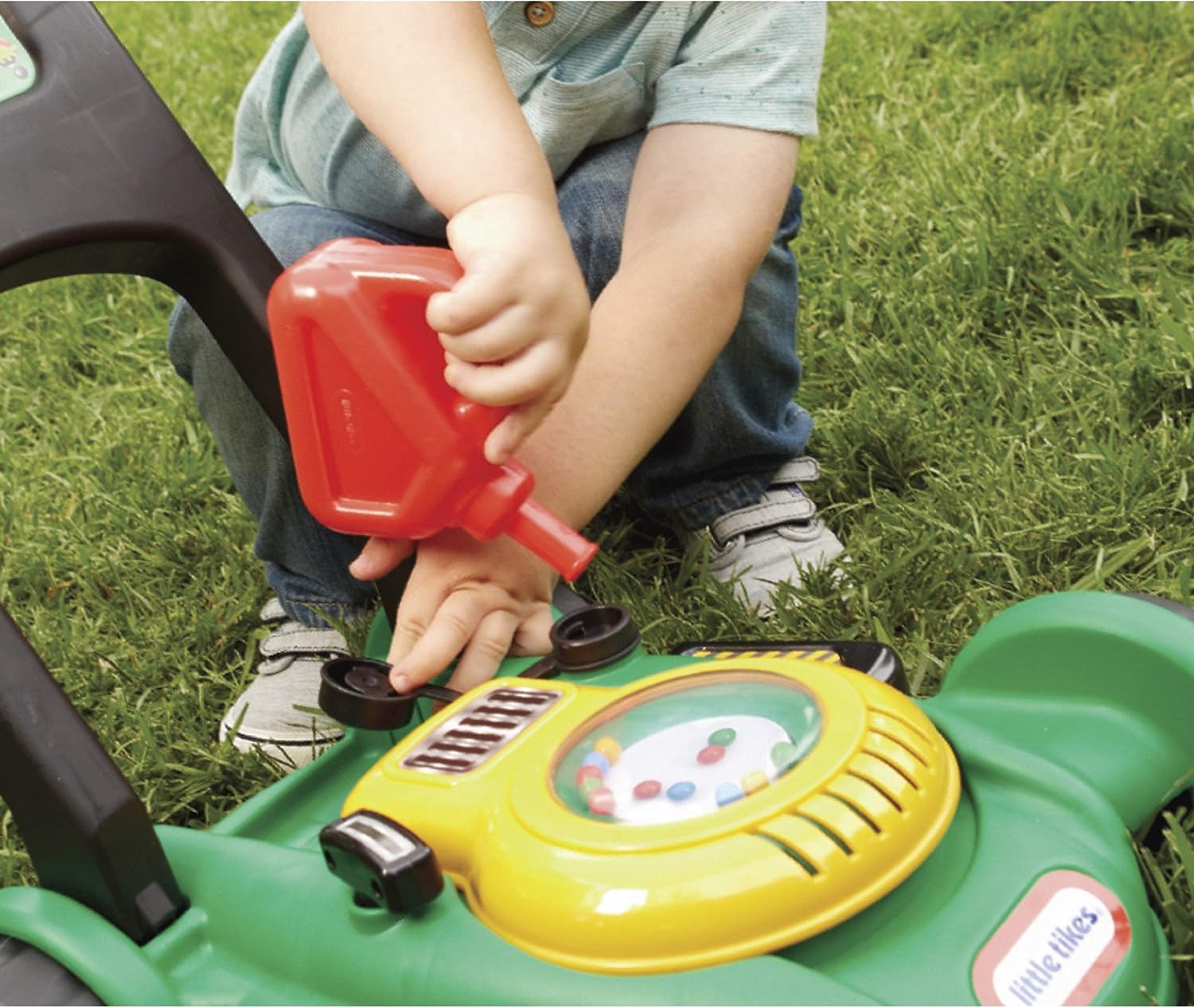 Little Tikes Gas 'n Go Mower - Realistic Play Lawn Mower with Mechanical Sounds & Movable Throttle for Toddlers 18 Months+